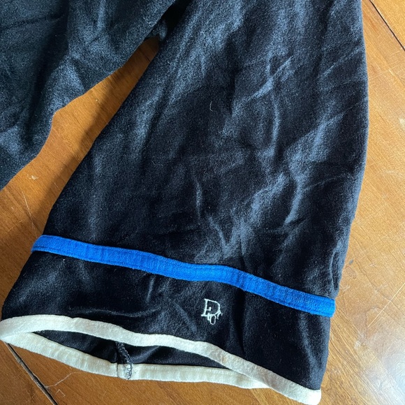 Vintage Christian Dior velour robe in black with blue trim. - Picture 5 of 10